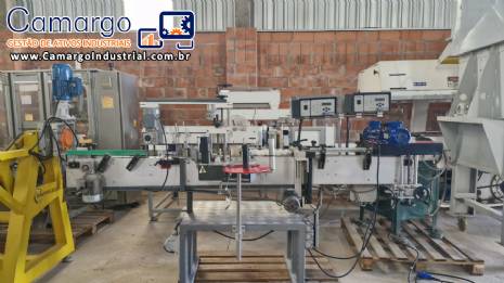 Rotuladora automtica cabeote duplo frascos planos Bauch Campos