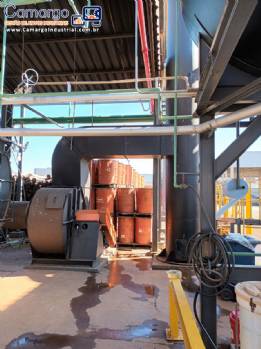 Caldeira  lenha para 10.000 kg hora de vapor