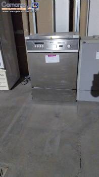 Lavadora de vidrarias para laboratrio em ao inox SMEG