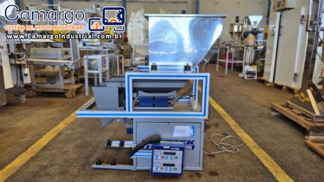 Dosadora pesadora envasadora semi autom�tica Golpack Twin