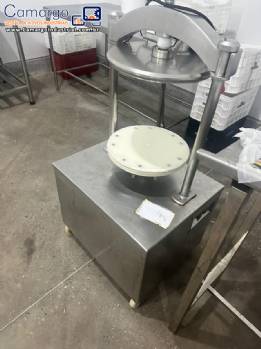 Embutideira hidrulica com 2 bicos em ao inox para linguias Preciso Inox