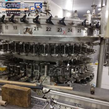 Linha para produção bebidas gaseificadas refrigerantes KHS Zegla