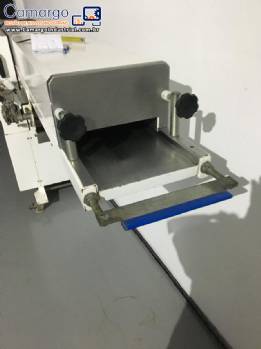 Tnel de resfriamento, cobrideira e temperadeira e tanque derretedor para chocolate Limaq