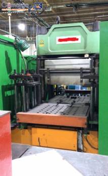 Prensa � v�cuo para vulcaniza��o de borrachas Pan Stone 250 toneladas 3RT