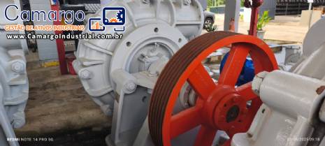 Bomba centrfuga para polpas abrasivas aplicaes pesadas Weir Warman 12/10